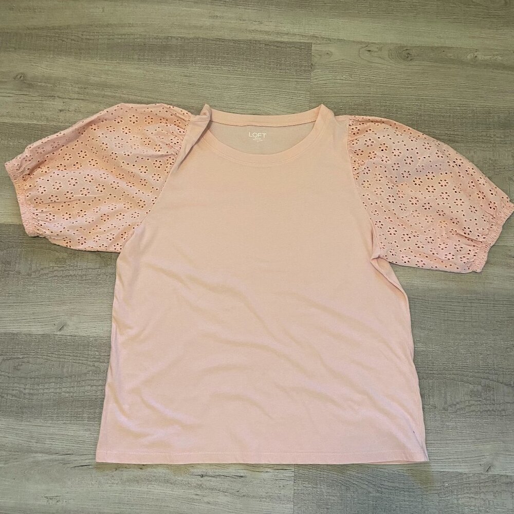Loft Outlet Eyelet Balloon Sleeve Top Size Large Pink 100% Cotton